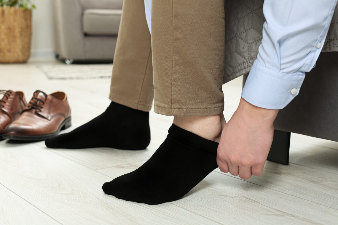 ถุงเท้าฆ่าเชื้อโรค Zinc Oxide Nano ไร้กลิ่นอับ นุ่มสบาย เพื่อสุขภาพเท้าที่ดี - Candycando  - Zinc Oxide Nano
